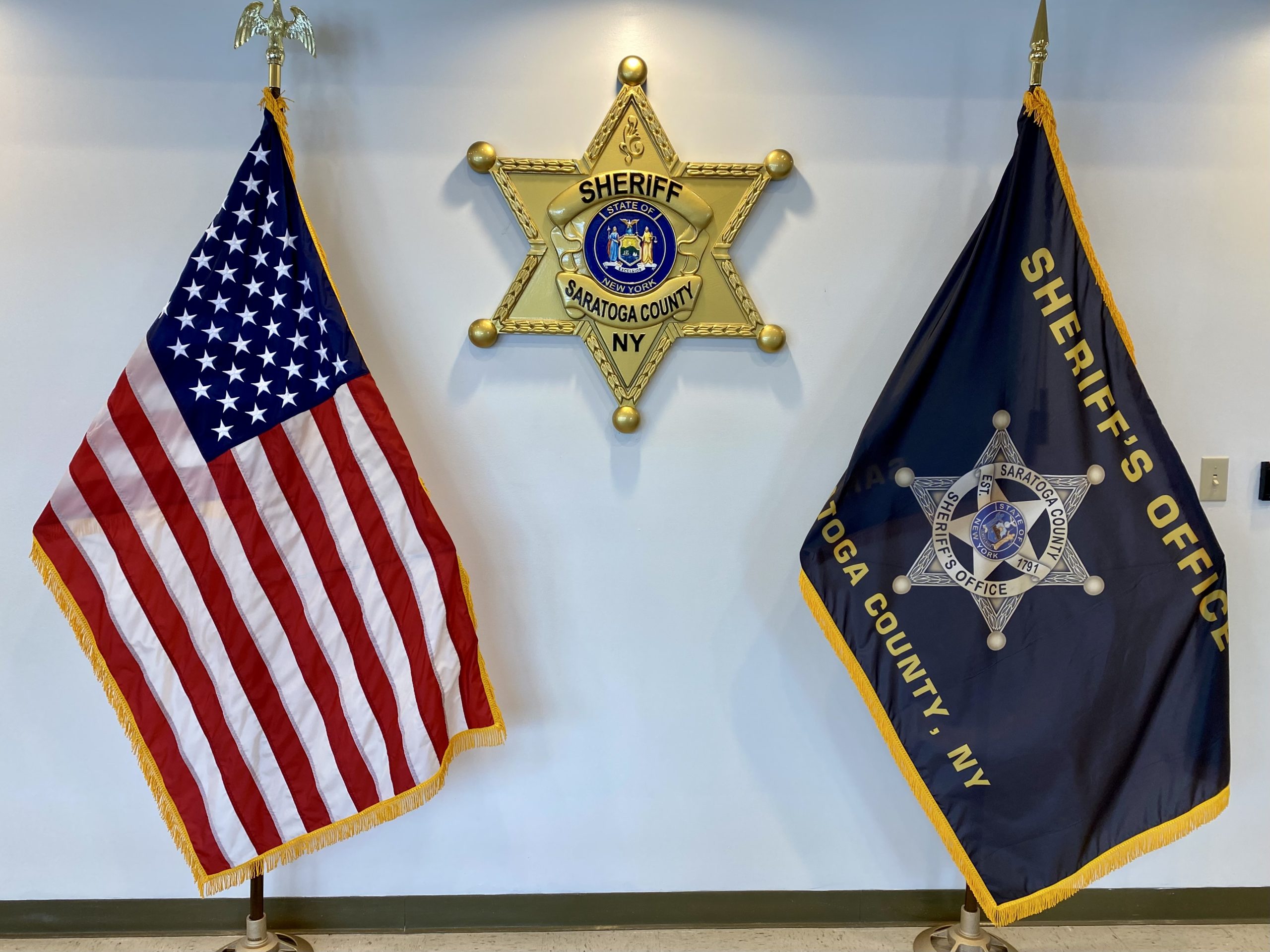 Sheriff Star with Flags